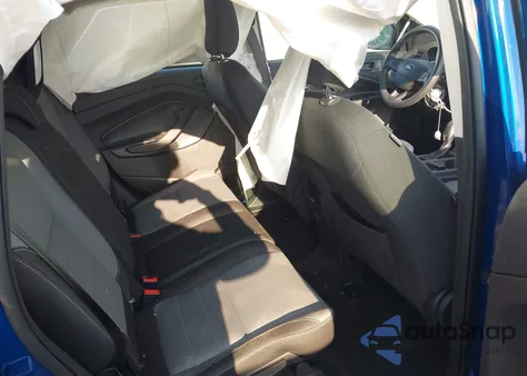 2019 Ford Escape S z USA, uszkodzony, nr VIN 1FMCU0F71KUB21083